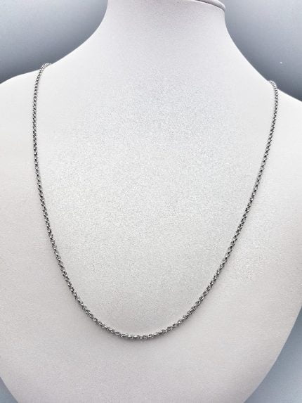 STAINLESS STEEL CHAIN ROLO' necklace on mannequin.